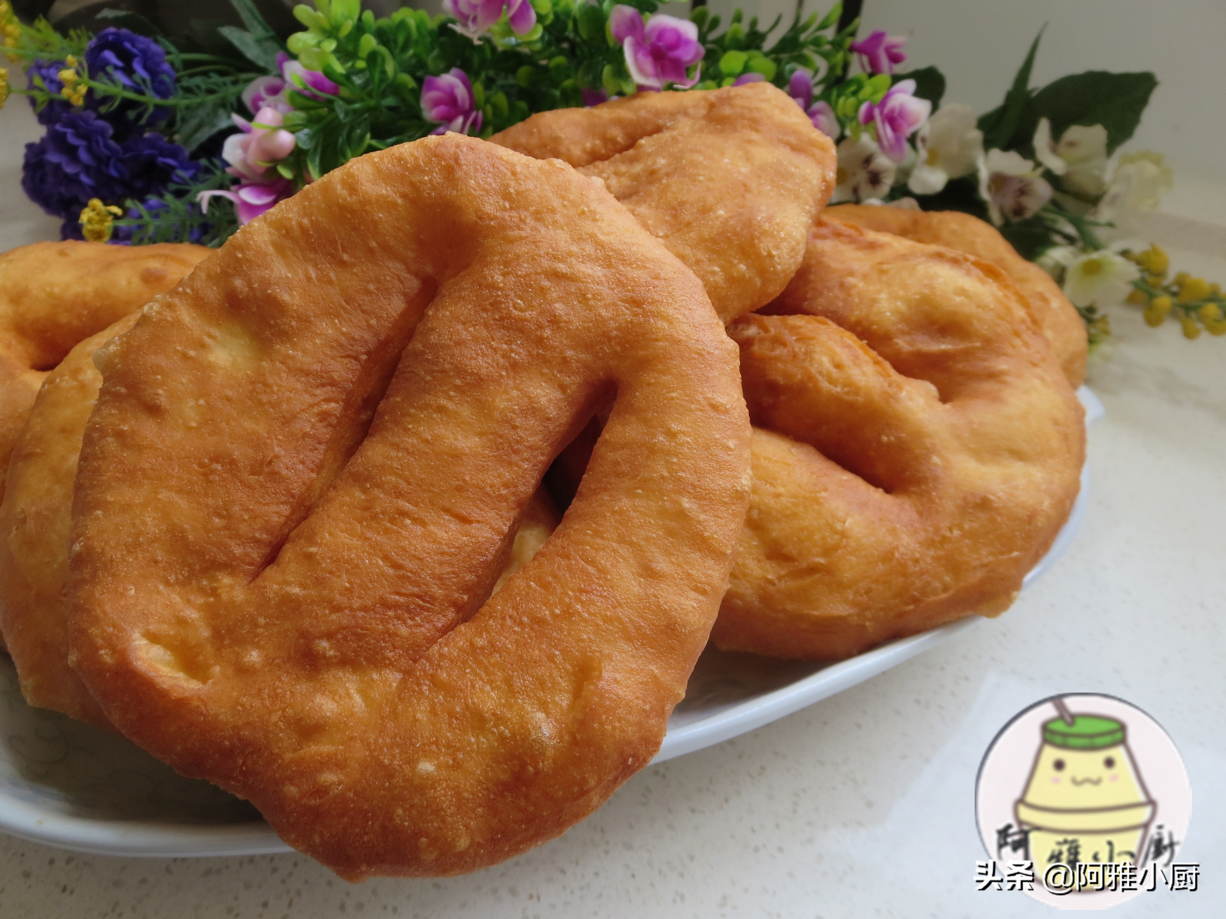 油饼怎样做吃着不油,油饼怎么做又软又香蓬松不醒面