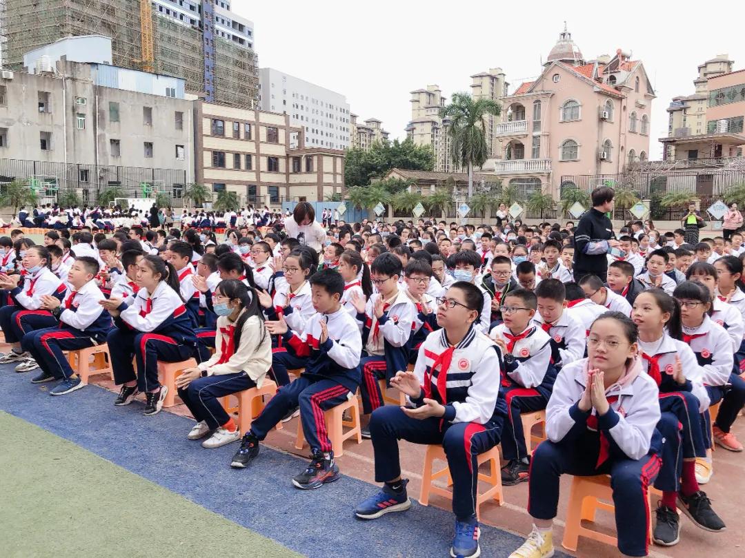 “萌娃钟表秀”、“快乐七巧板”……快跟着翔安这所学校的孩子们“玩转数学”~