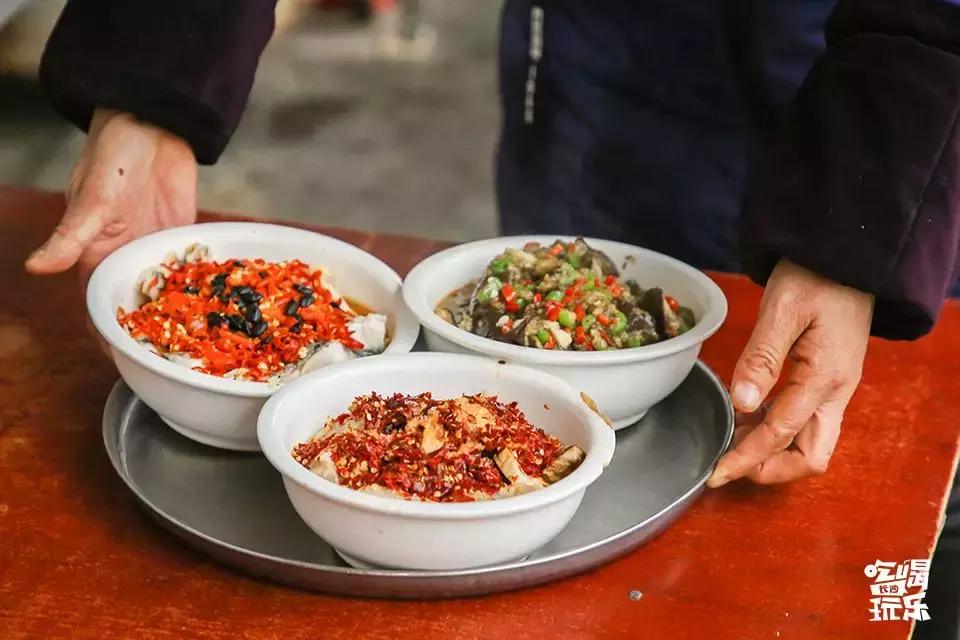 浏阳蒸菜腊鱼蒸豆豉,湖南特色浏阳蒸菜简单好吃又下饭