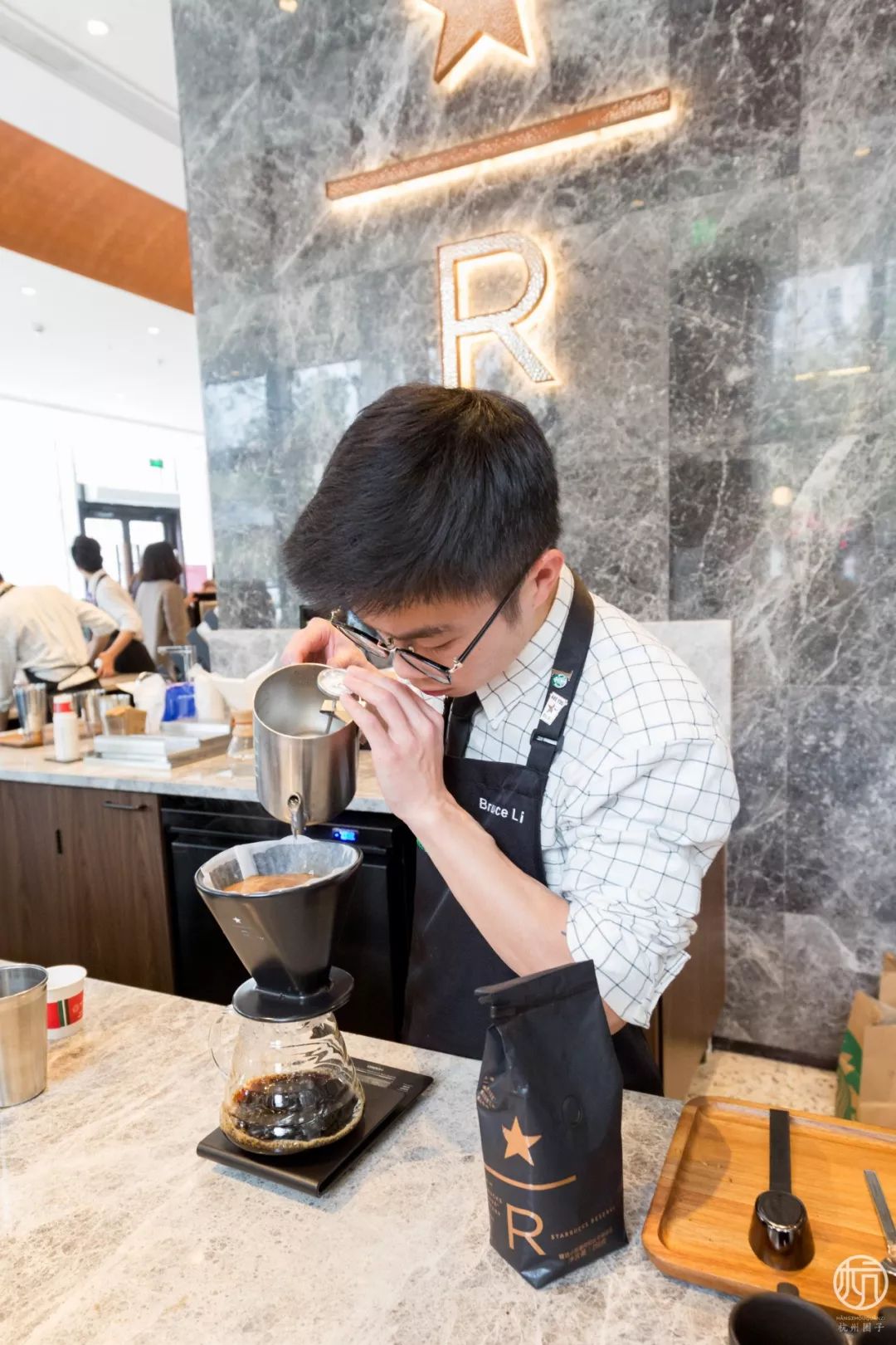 探店10小时，全角度玩转K-lab，这艘体验巨帆刷新你的购物视界！