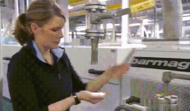 的确良是由什么材料制成的,的确良相当于现在的什么材料