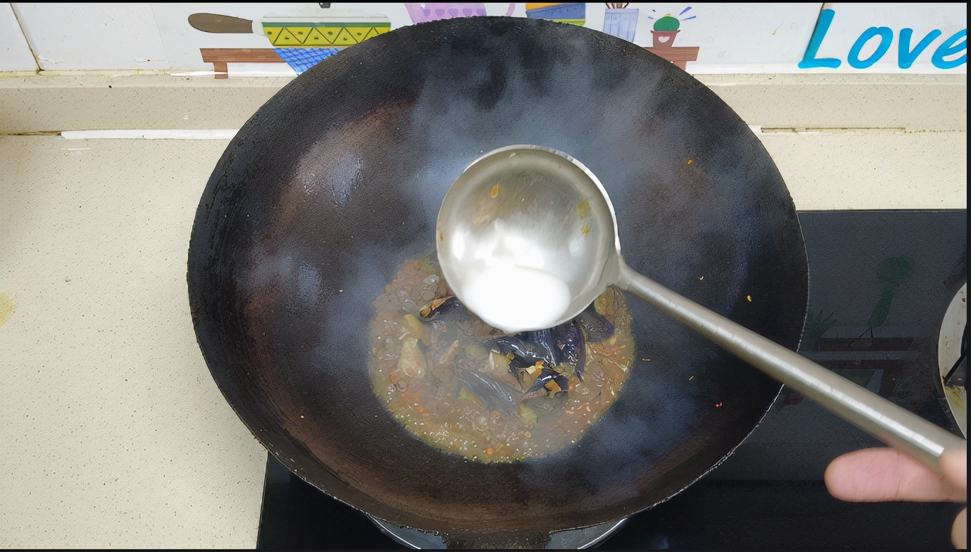 黑木耳跟什么菜炒排便最快,木耳和什么菜最好健脾