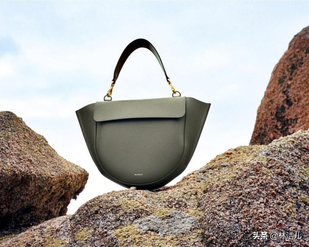 别再沉迷大牌，这5款小众品牌包包好时髦，最便宜1500元就能买到