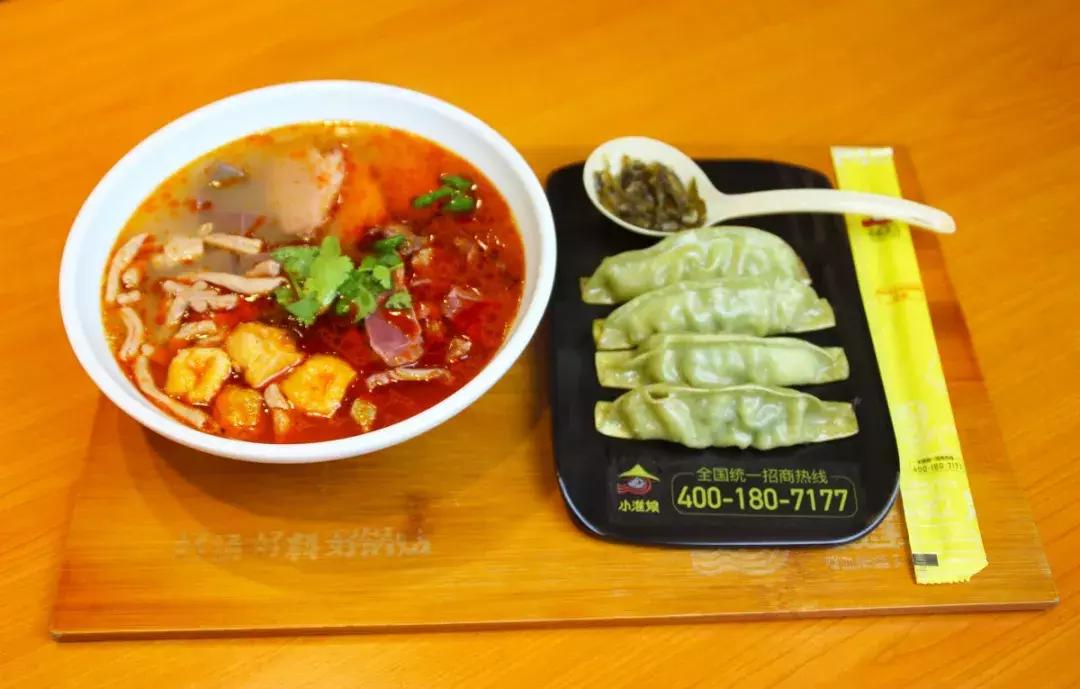 邯郸鸭血粉丝汤南京正宗,小淮娘鸭血粉丝汤营业时间