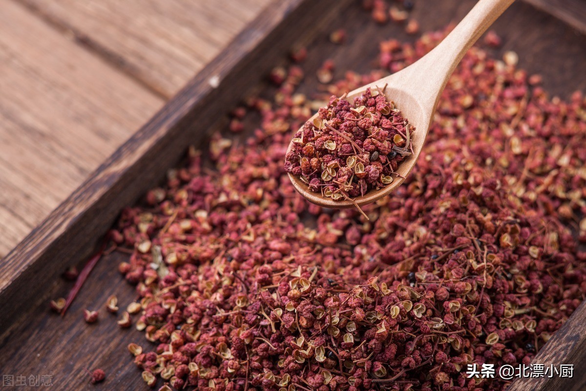 煮排骨要不要撇浮沫,炖肉炖排骨记住一放三不放