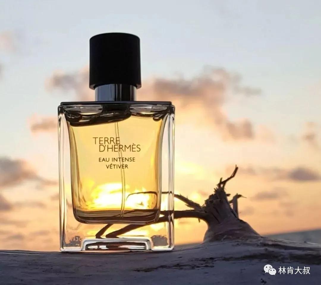 十大公认斩女香男士香水,夏天男士香水推荐