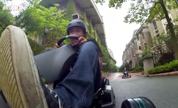 四驱兄弟旋风冲锋玩具,旋风冲锋四驱车玩具