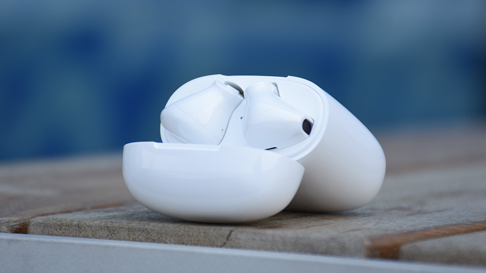 是国产AirPods还是老周的音乐梦？PlayBuds真无线蓝牙耳机