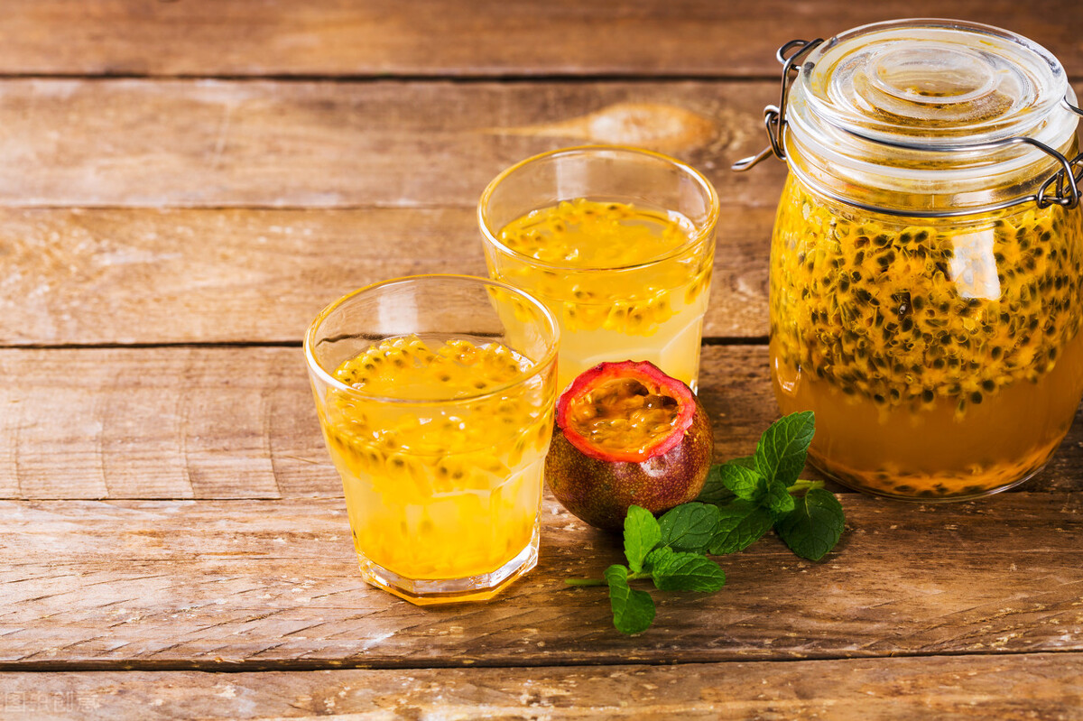 柠檬百香果小青桔蜂蜜水的做法,百香果柠檬蜂蜜做法用什么水