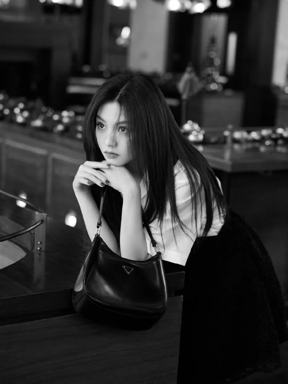 复古辣妹腋下包小众质感新月包,意大利腋下包推荐小众高级款