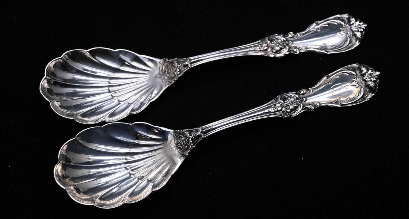 浅谈欧洲文艺复兴时期的艺术特征,银器的蝴蝶印记