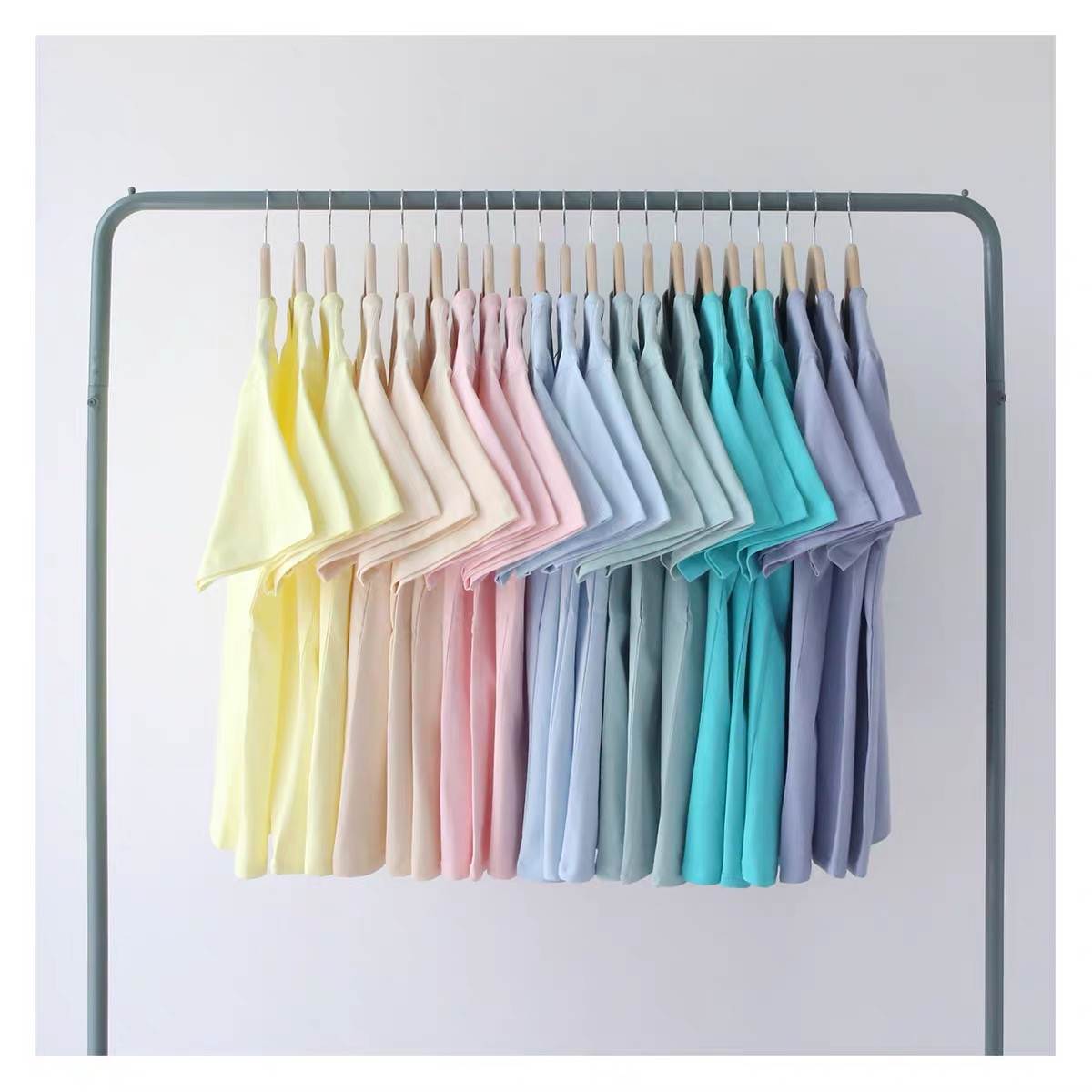 衣服太透、汗水过多,夏季穿衣烦恼多,穿衣小妙招打破穿衣尴尬