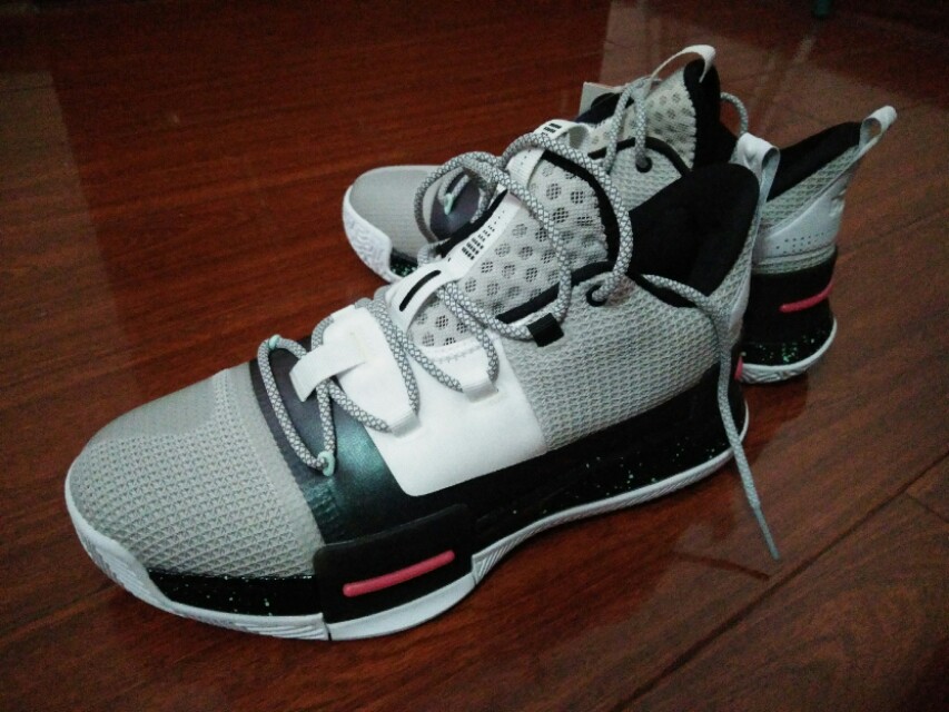 国产之光！静态小评匹克“态极”闪现。