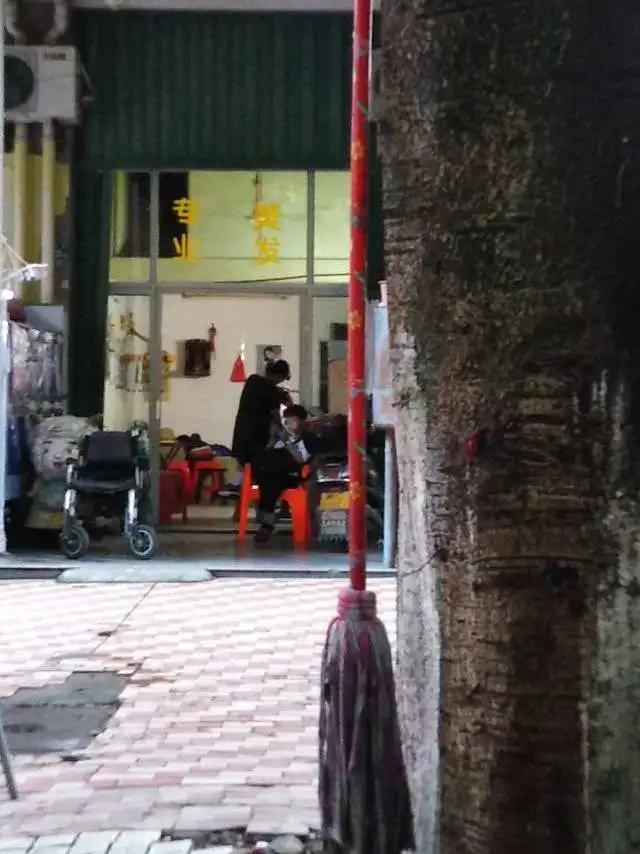 小车抄4遍摩托抄2遍！南安又有一批人因违停抄8113字条例