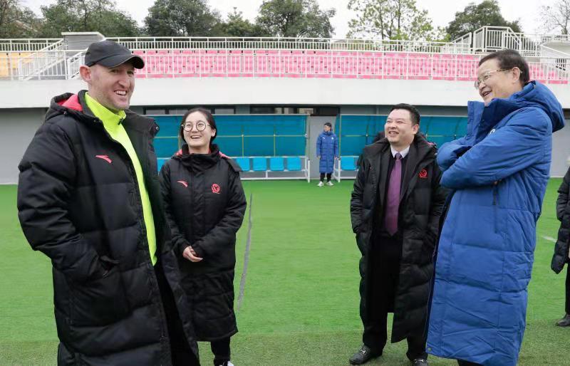 孩子专业培养要从小开始！中国足协副主席李毓毅称恒大足校是可行之道