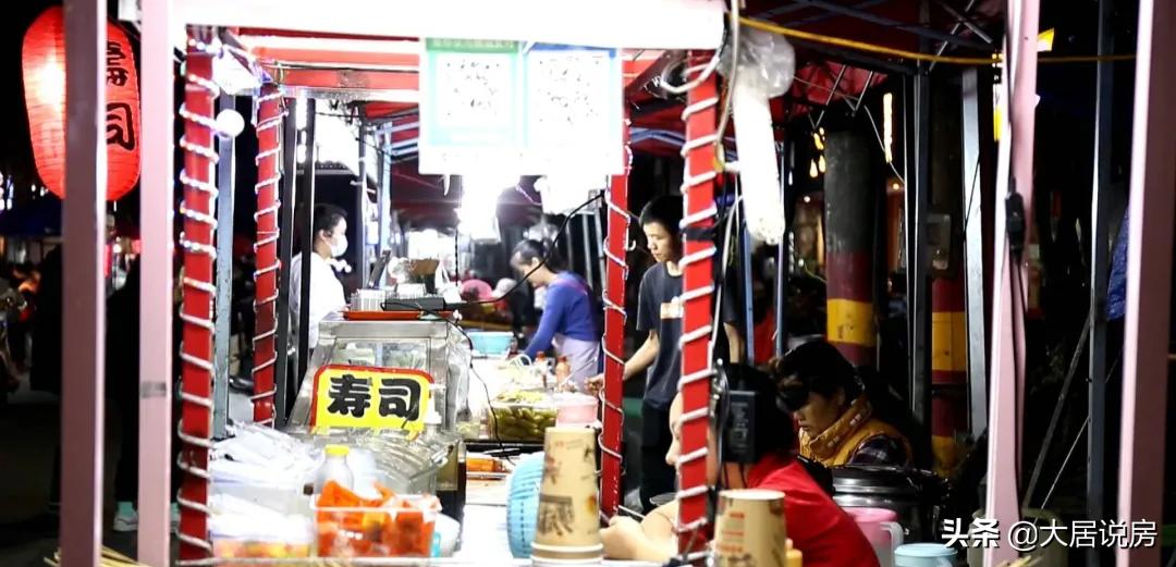 从万达到万科里，星光大道商业三剑客已成局，能拯救江南颓势吗？