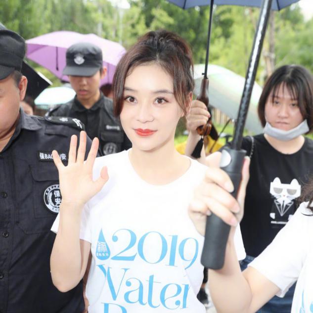 脸胖颧骨高脸型适合的发型,头尖颧骨高的脸型剪什么发型