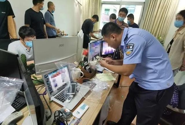 棋牌江湖近况：有人努力却进班房、有人发财小心万年船