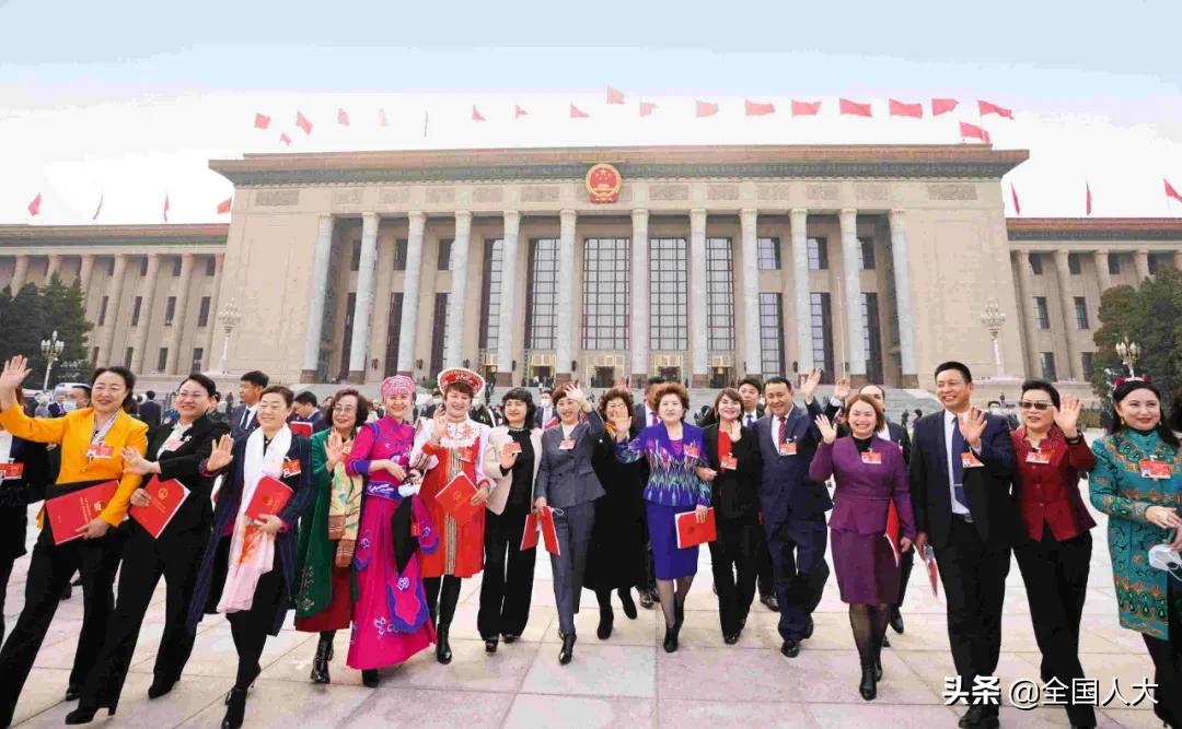 赶考新征程续写新答卷,赶考路上的每一个答卷人