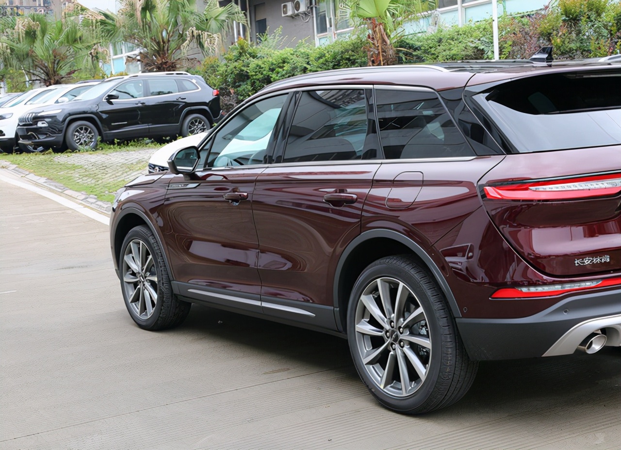 买途观l还是买林肯冒险家,20多万买个林肯冒险家怎么样