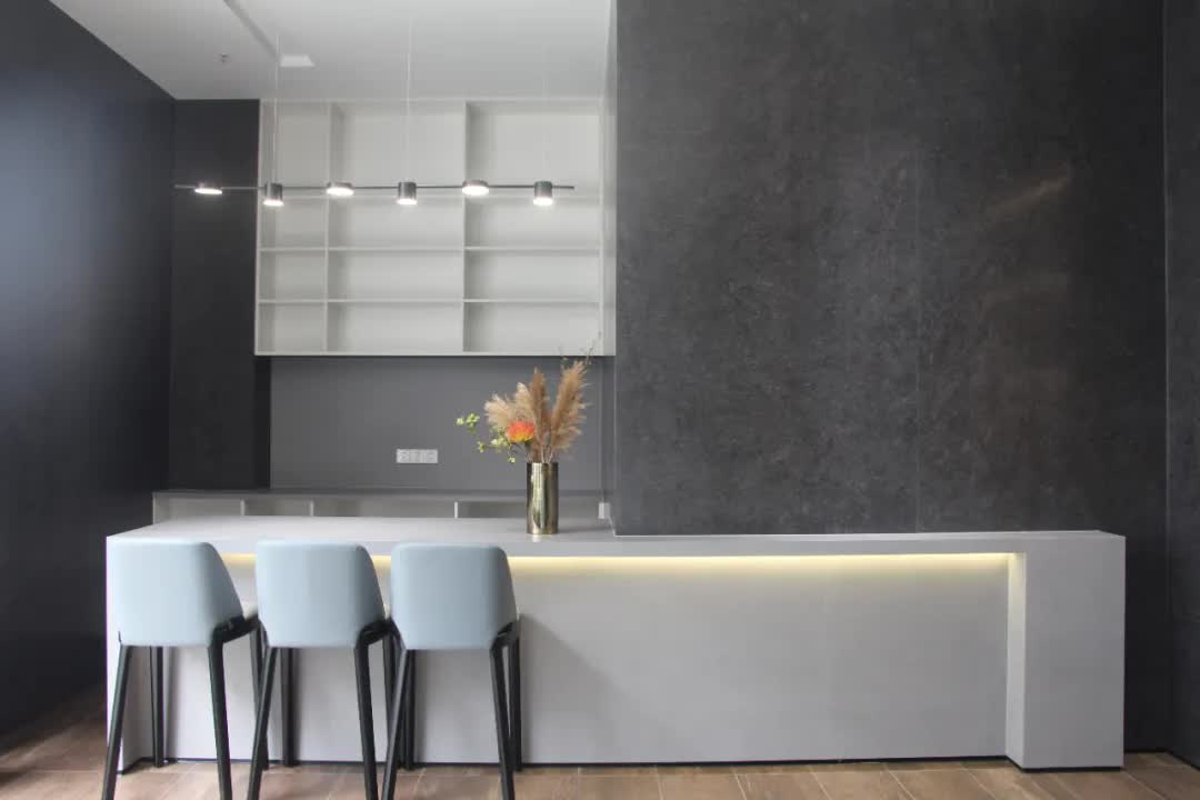 最具建筑感总部展厅亮相！华岩品致打造“百店百面”赋能“牛商”