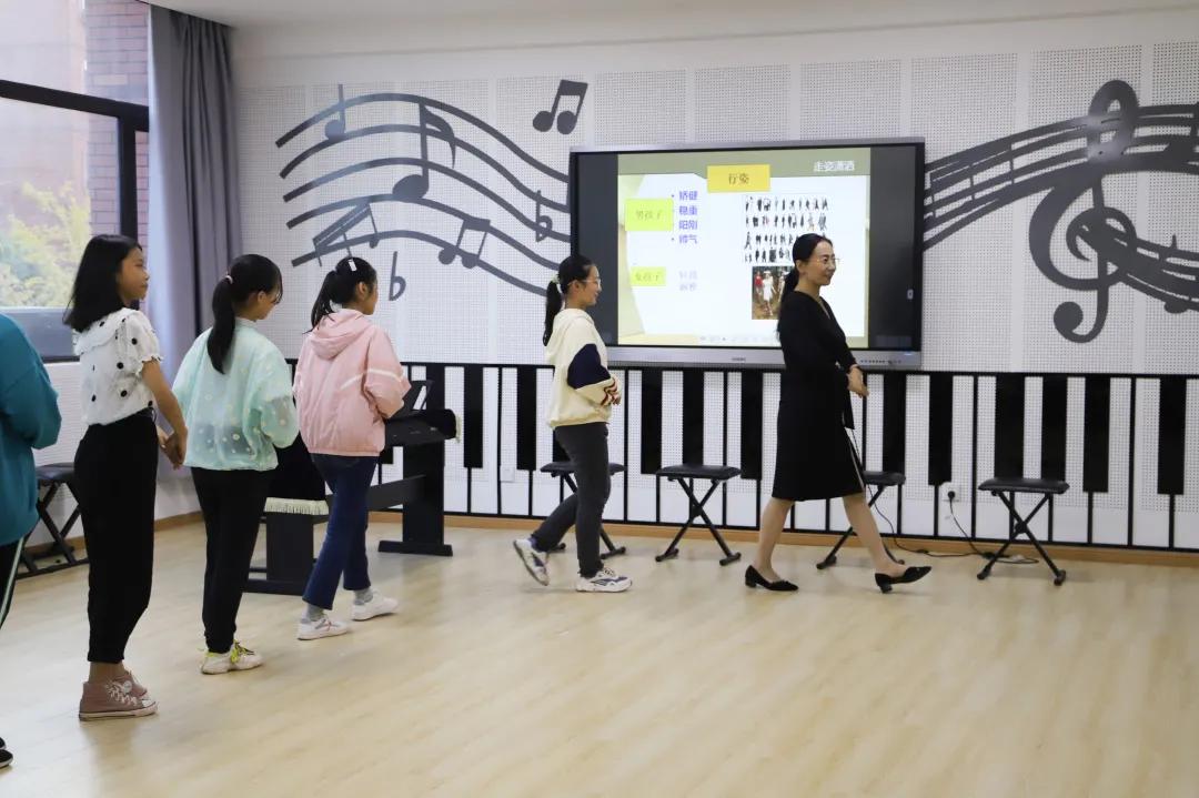 「直播预告」今晚7:00,校长天团带你了解金太阳实验中学