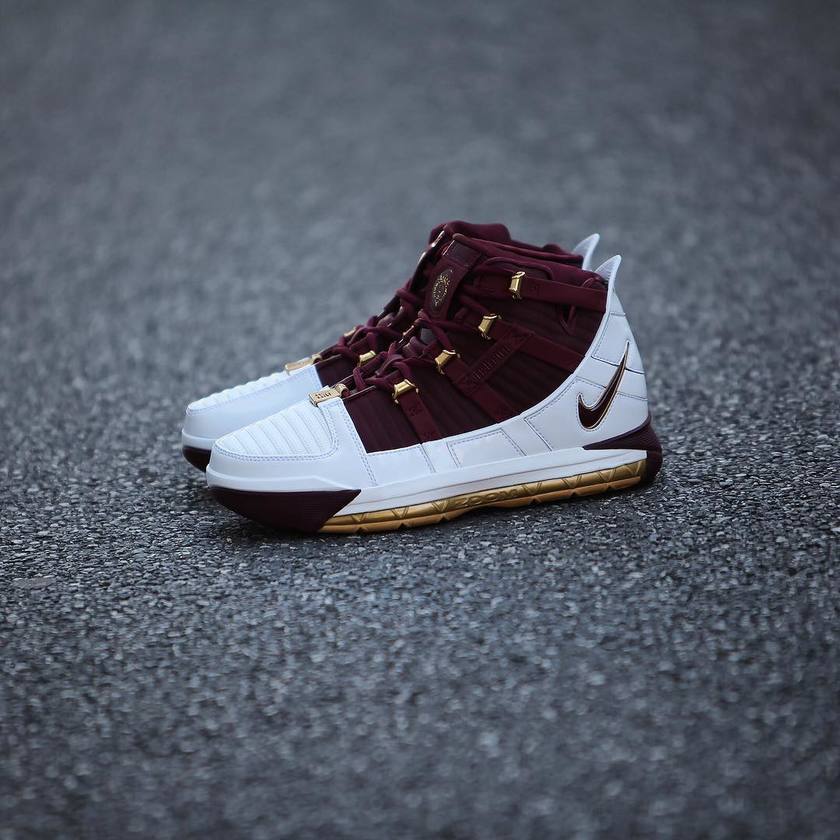 盘点詹姆斯的球鞋,詹姆斯十大巅峰时期球鞋