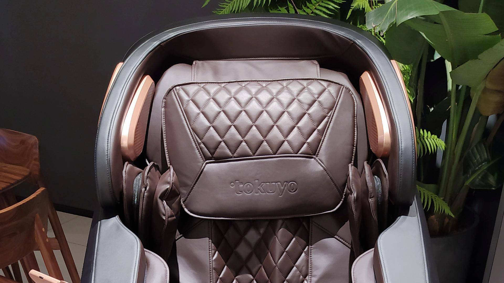 送长辈父母按摩椅,孝敬长辈好礼物