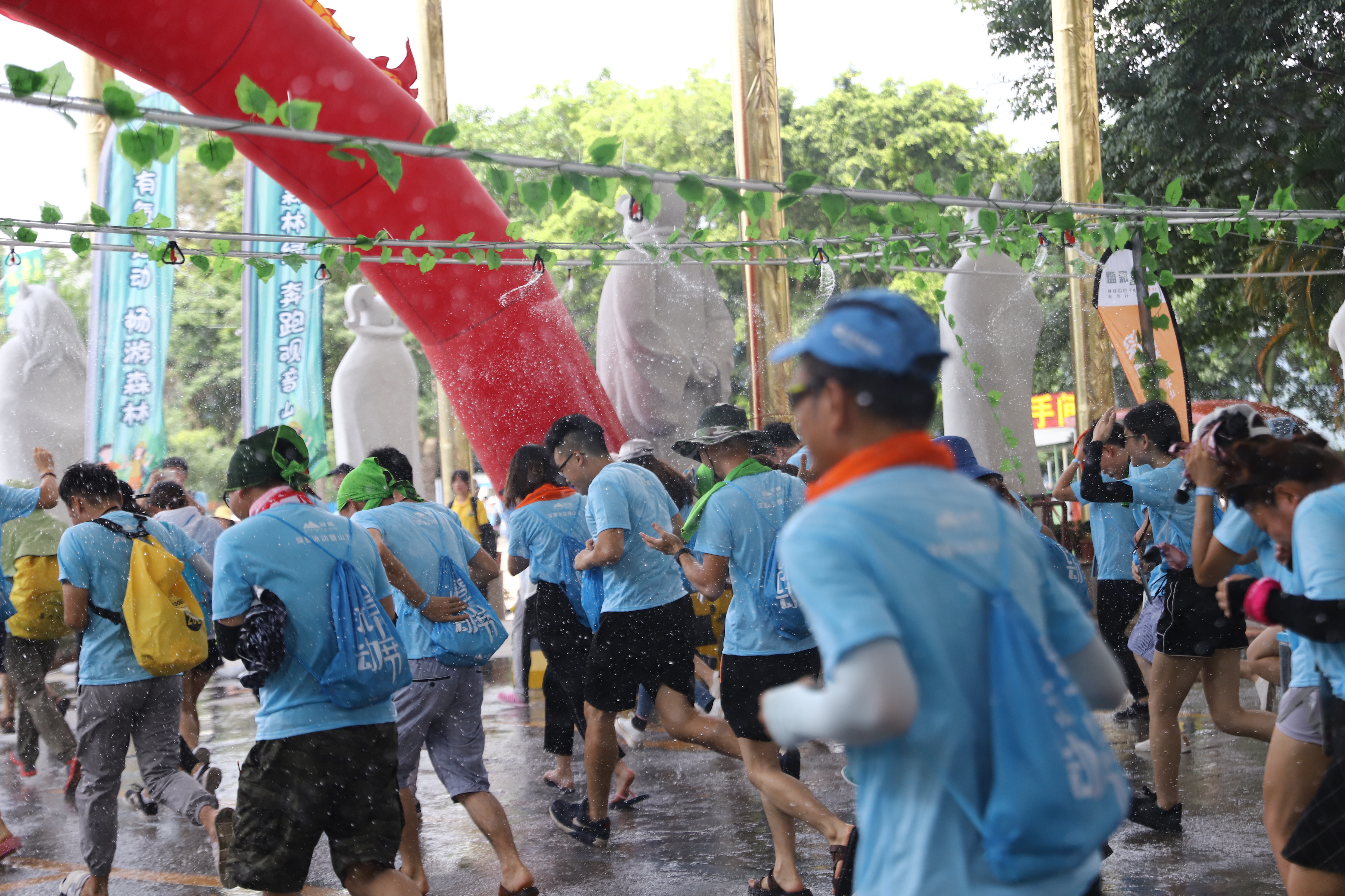 好看又好玩的表情包都在哪找,清凉的表情包动图