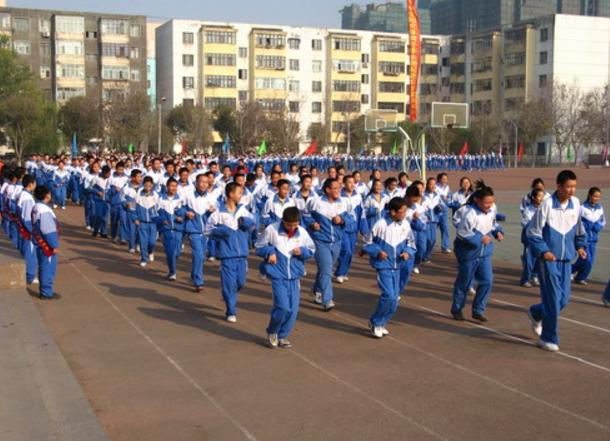 长跑怎么跑最省力又可以提高速度,长跑1000米该怎么跑既快又省力