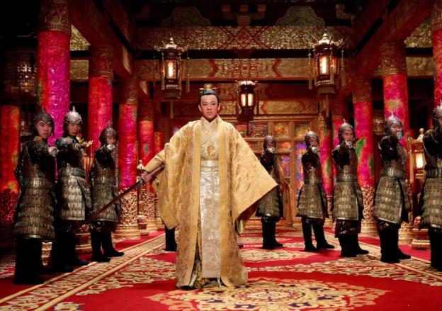 满城尽带黄金甲值得看吗,满城尽带黄金甲的深度解析