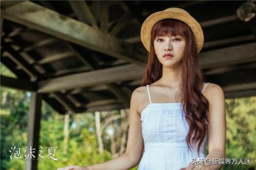 武大校花黄灿灿成名照,武大校花女神黄灿灿很出名吗