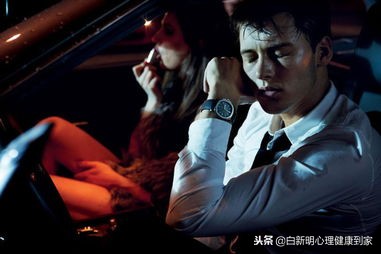 心理研究:开发右脑,完全可以改善抑郁加强迫造成的高自杀风险!