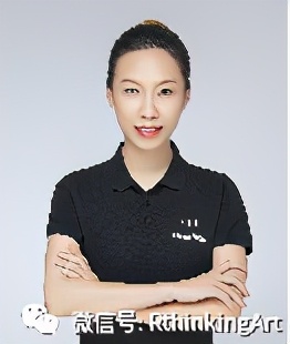 什么?荣思内有练习生在跳舞