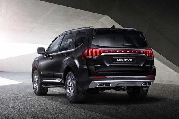 起亚霸锐和丰田普拉多对比,起亚高端suv霸锐