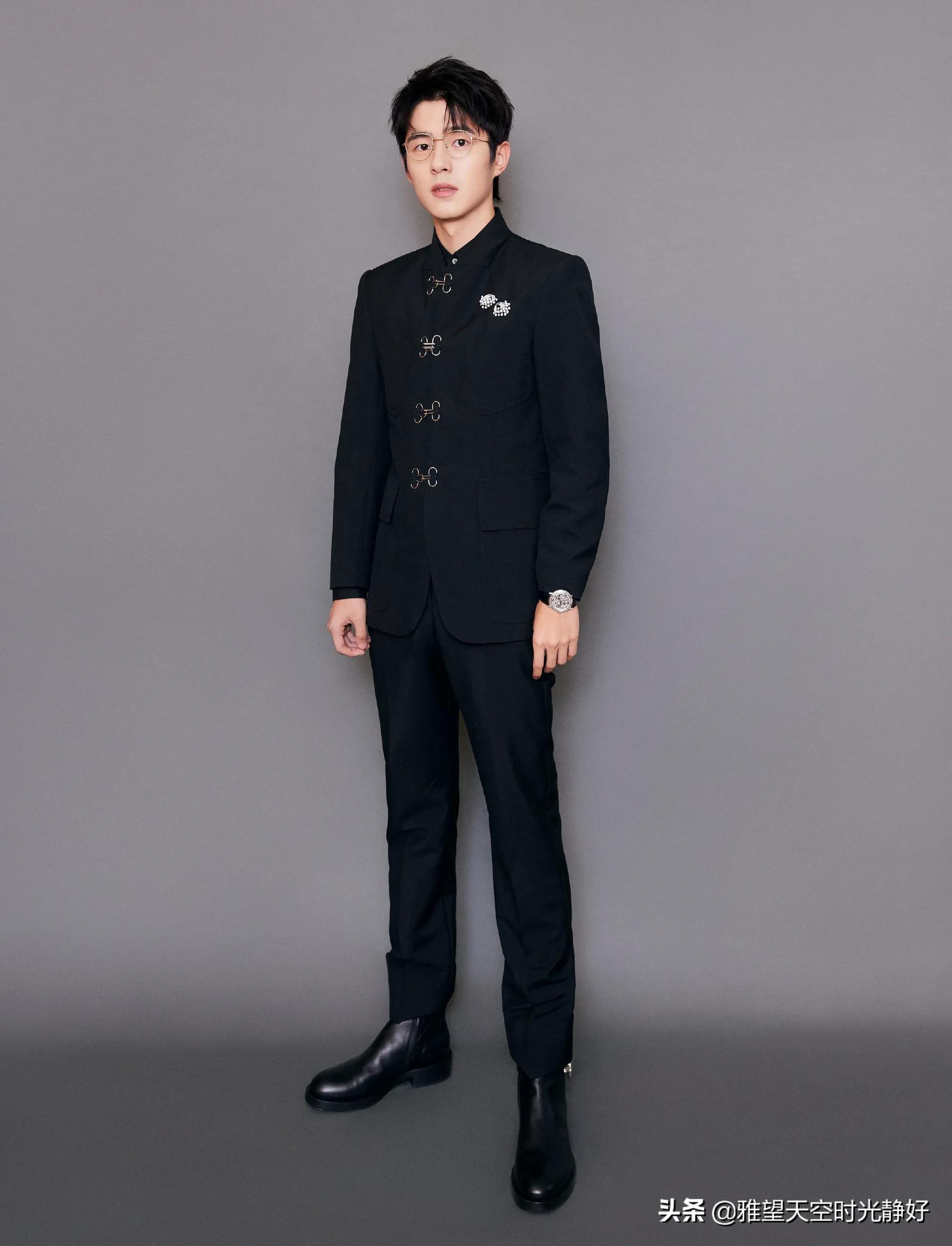 盘点国内男明星眼镜杀高清写真照斯文帅气沉稳内敛雅致贵气