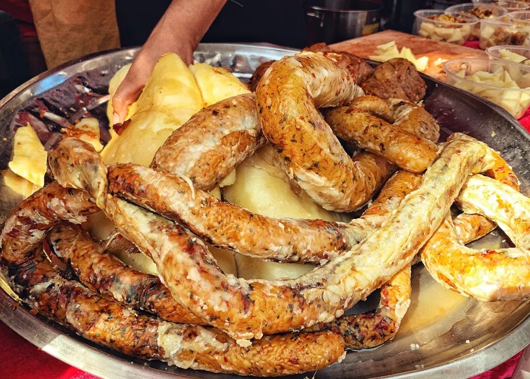 上海哪里有清真美食,上海网红广场美食街