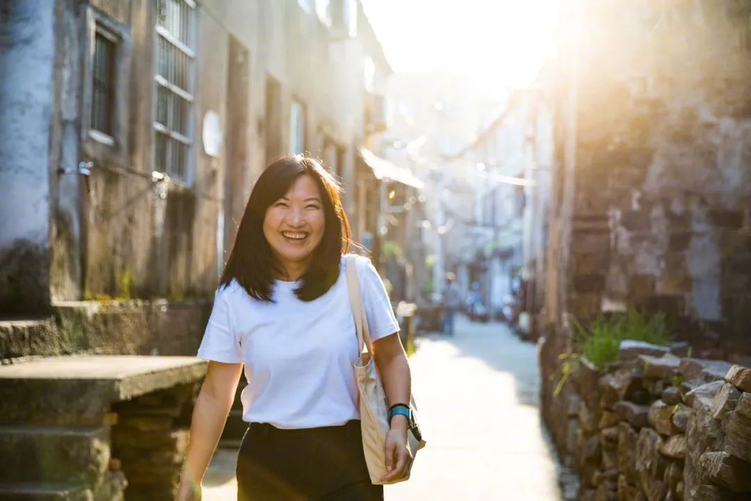 在三线小城市工作好吗,回到三线城市生活