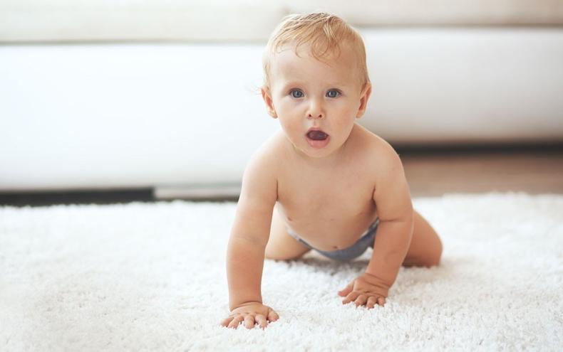 夏天长痱子怎么快速消除,新生儿夏天生痱子怎么办