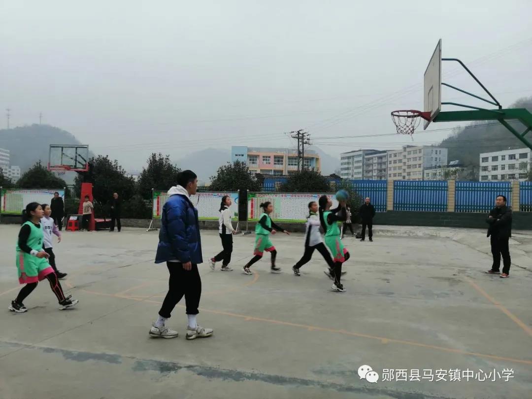 刚进学校的新老师,刚入职新教师