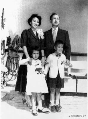 钱学森与蒋英年龄相差多少岁,钱学森和蒋英年龄差距