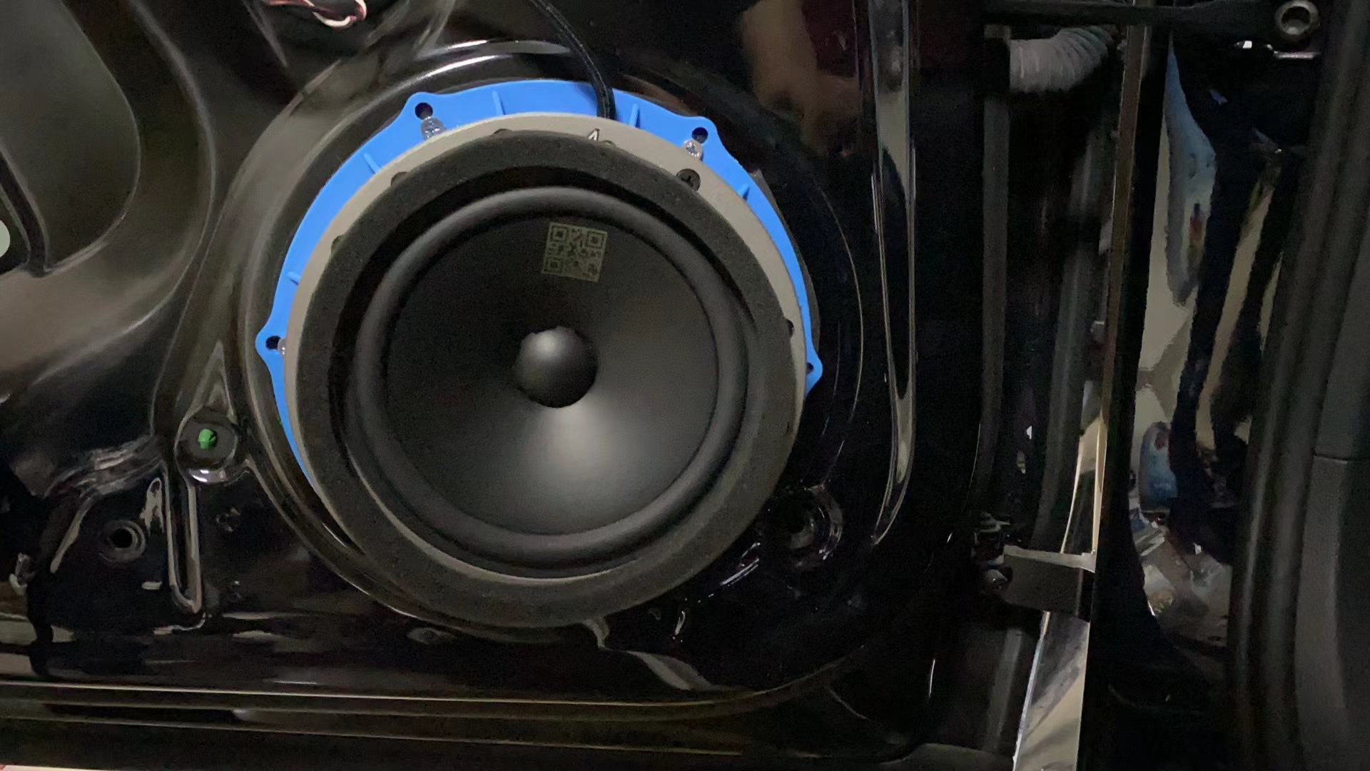 辉昂改装丹拿音响多少钱,大众辉昂改装视频播放器