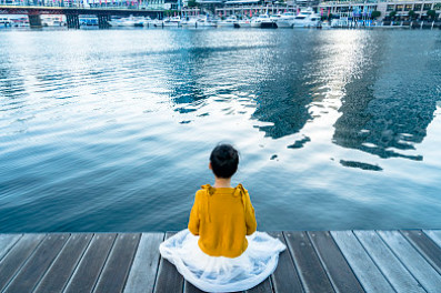 怎么治愈孩子的童年创伤,童年创伤后对孩子有什么影响