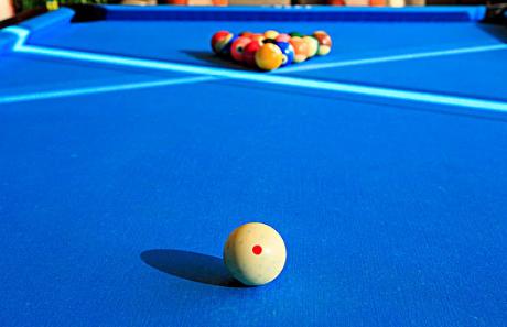 台球的跳球怎么打,台球新手跳球