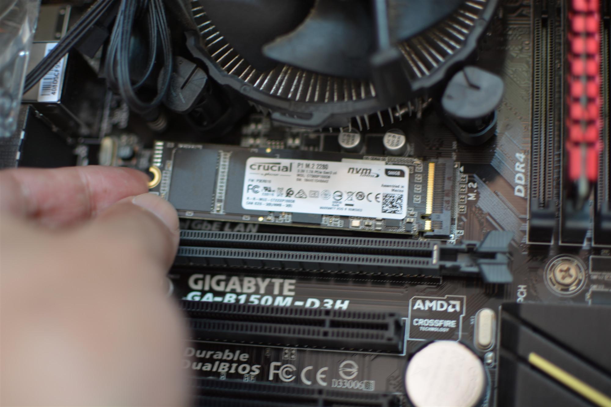 crucial固态硬盘128兆,crucial移动固态硬盘