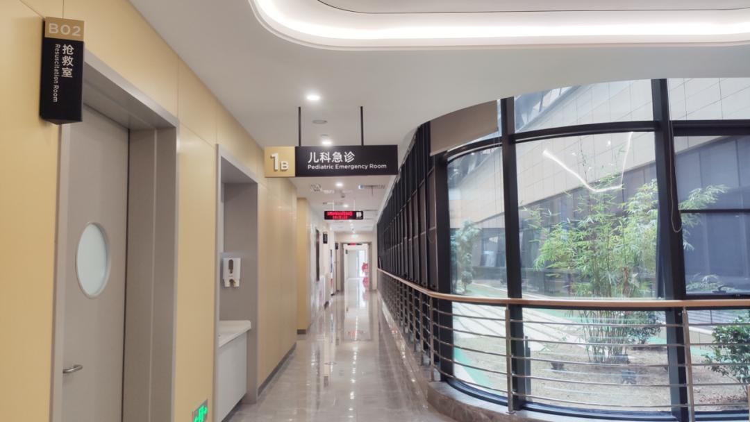 孩子腹部胀大,小孩腹部有个小鼓包