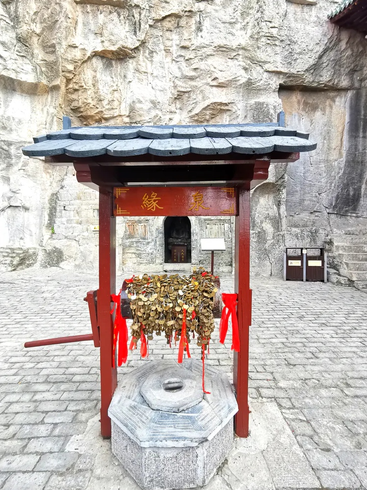 娲皇宫吊庙,娲皇宫为啥叫活楼吊庙