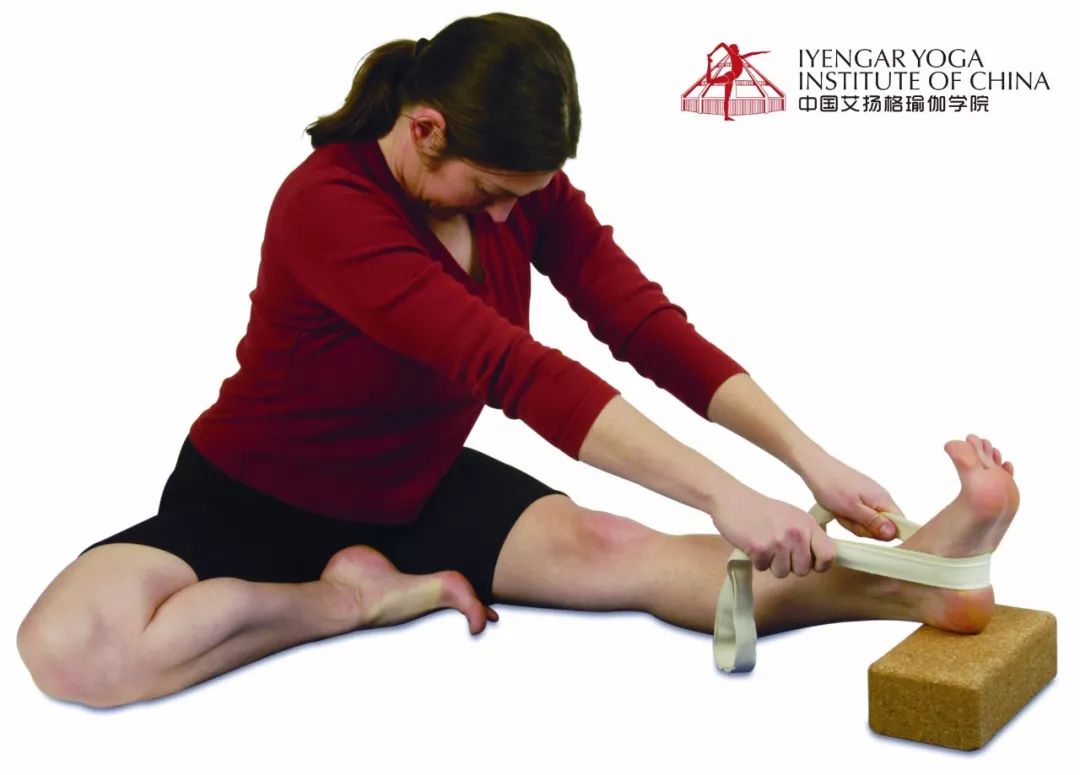 如何让自己走出产后抑郁,产后修复盆底肌的瑜伽体式