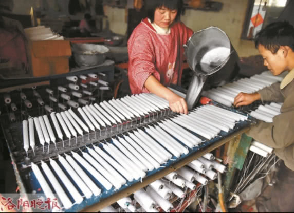 洛阳市伊滨区附近蜡烛厂详细地址,洛阳市伊滨区食品厂