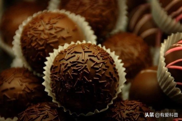 吃奥利奥饼干拉黑水,吃奥利奥黑色大便